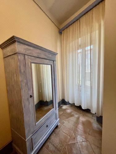 单人房（带独立浴室）