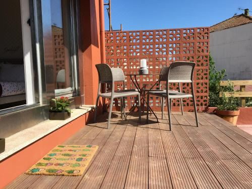 带露台一室公寓