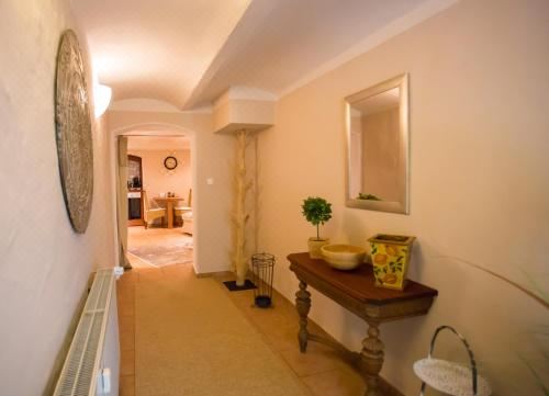 Ruhe-Zone One-Bedroom Apartment