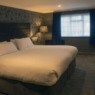 Superior Double Room with Gardenview, King Bed