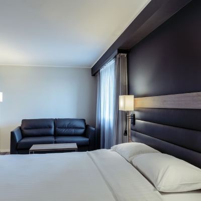 Moxyfied Family Sleeper Room Moxy Edinburgh Airport Promo Code