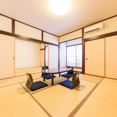 Japanese-Style Room 6 + 8 Tatami With Toilet Suou