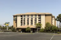 Embassy Suites by Hilton Anaheim North