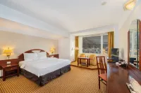 Hotel Aro Palace