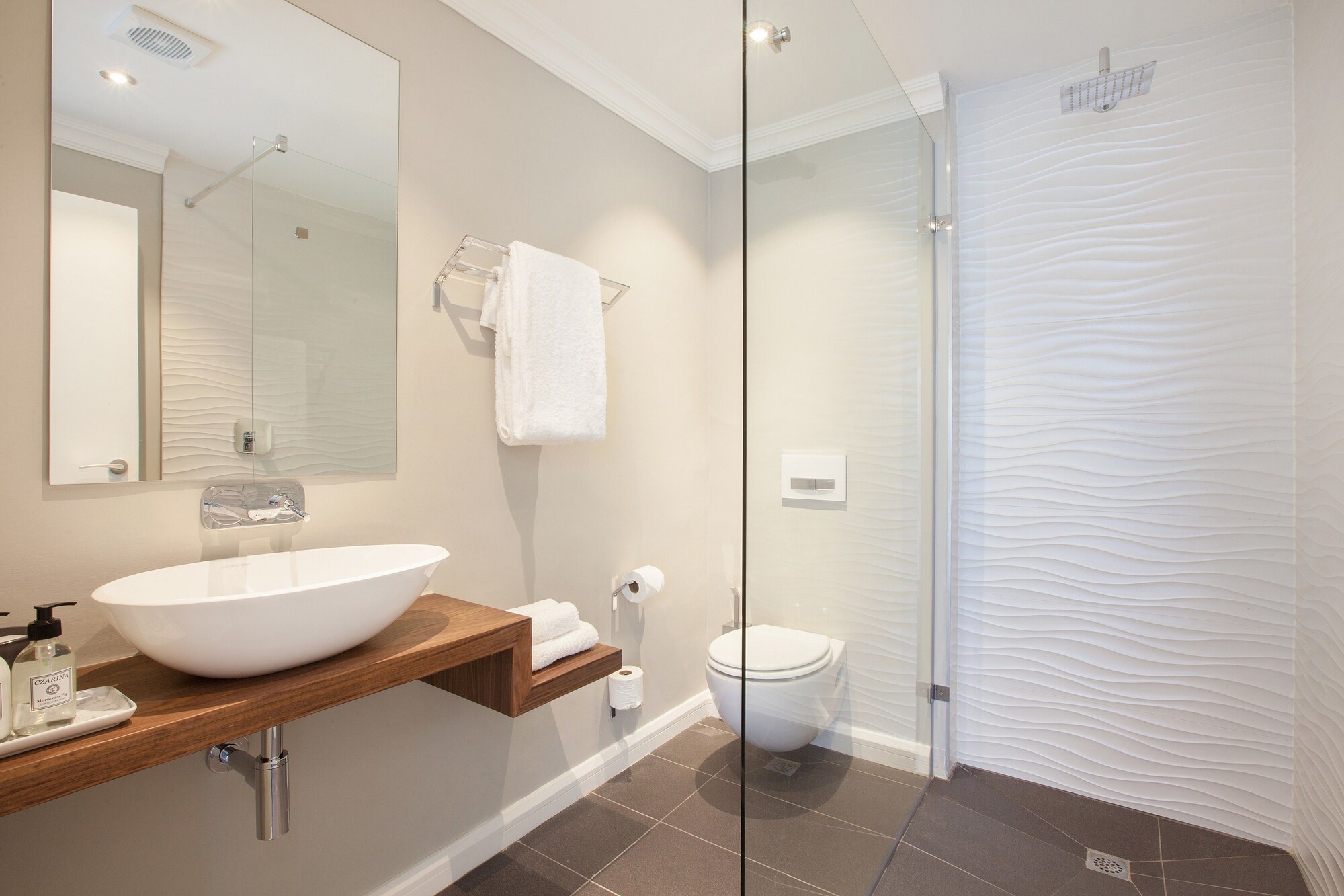 豪华双人或双床房