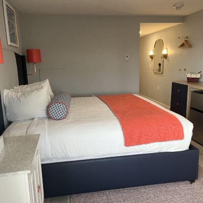 Atrium King Limited Ocean View Anchorage Inn and Resort Promo Code