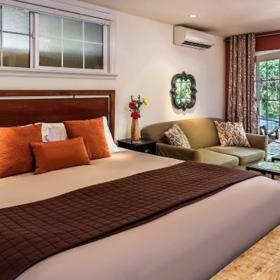 The Cottonwood, 1 King Bed, Private Bathroom Eden Vale Inn Promo Code