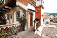 Hotel Los Arcos Hotels in 