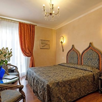 Standard Quadruple Room Hotel Rigel Promo Code