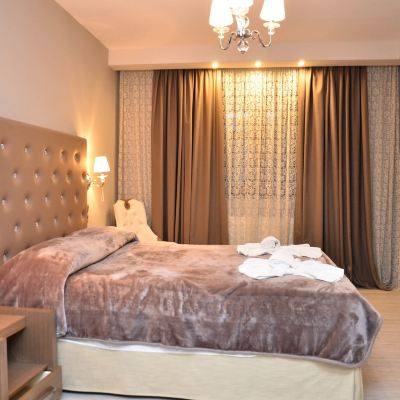 Double Or Twin Room Hotel Konaki Promo Code