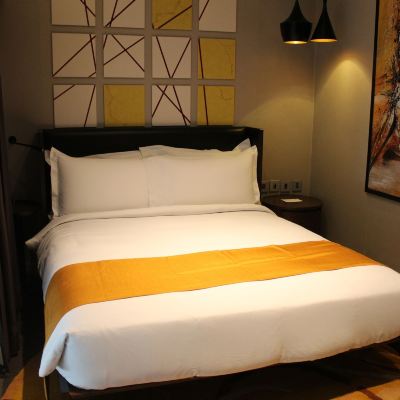 International Wing Standard Room Holiday Inn Express New Delhi International Airport T3, an IHG Hotel Promo Code