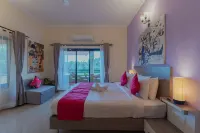 TreeHouse Blue Hotel & Villas Hotels in 