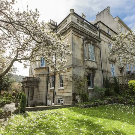 Grosvenor Villa