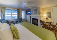Edgewater Resort