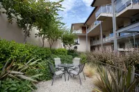Lakeside Apartments Hotels in 