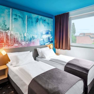 Triple Room B&B Hotel Wolfsburg-Weyhausen Promo Code