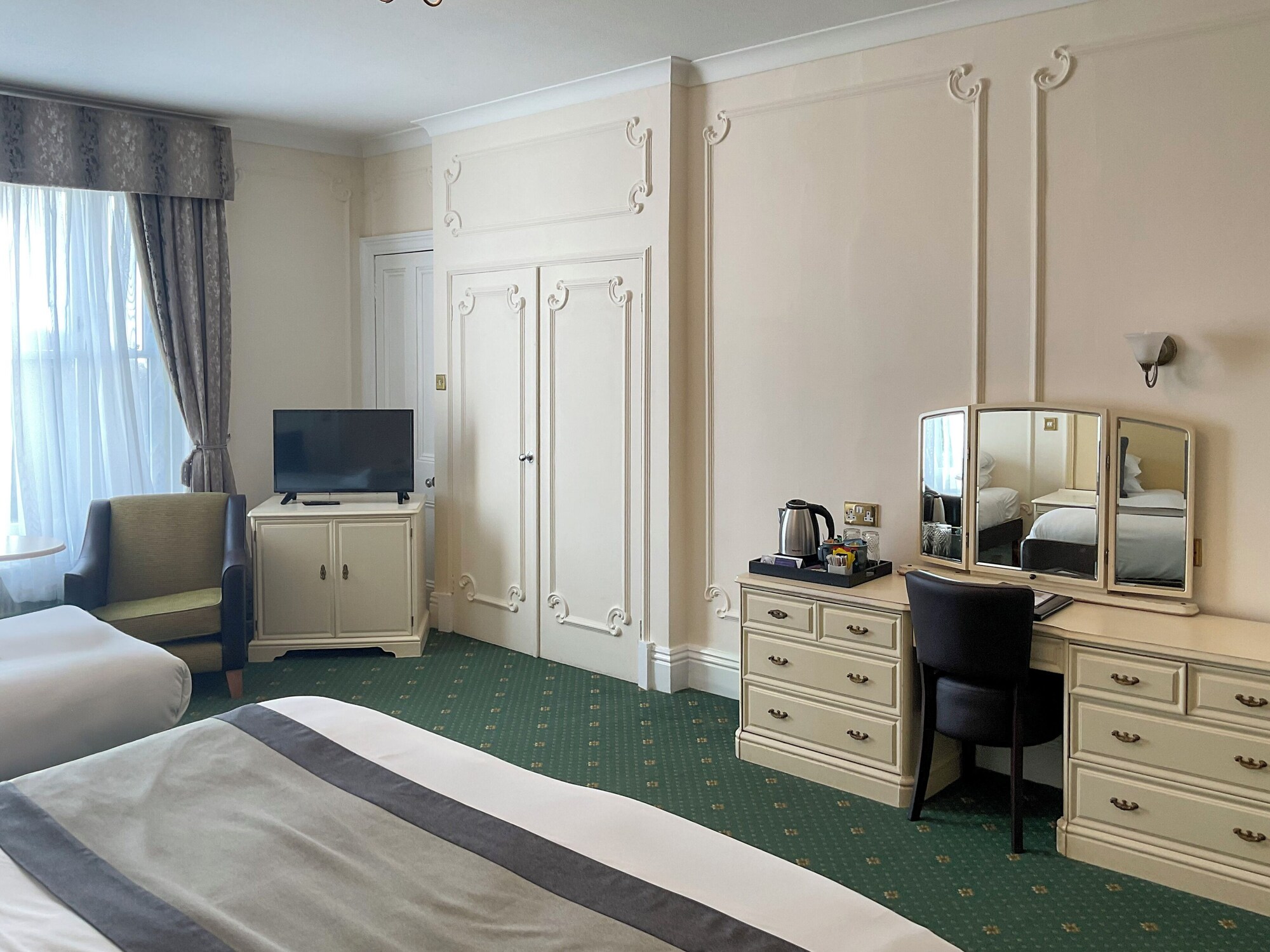 豪华双人或双床房