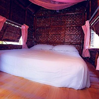 Double Room with Fan and Shared Bathroom PD London Bus Retro Village Promo Code