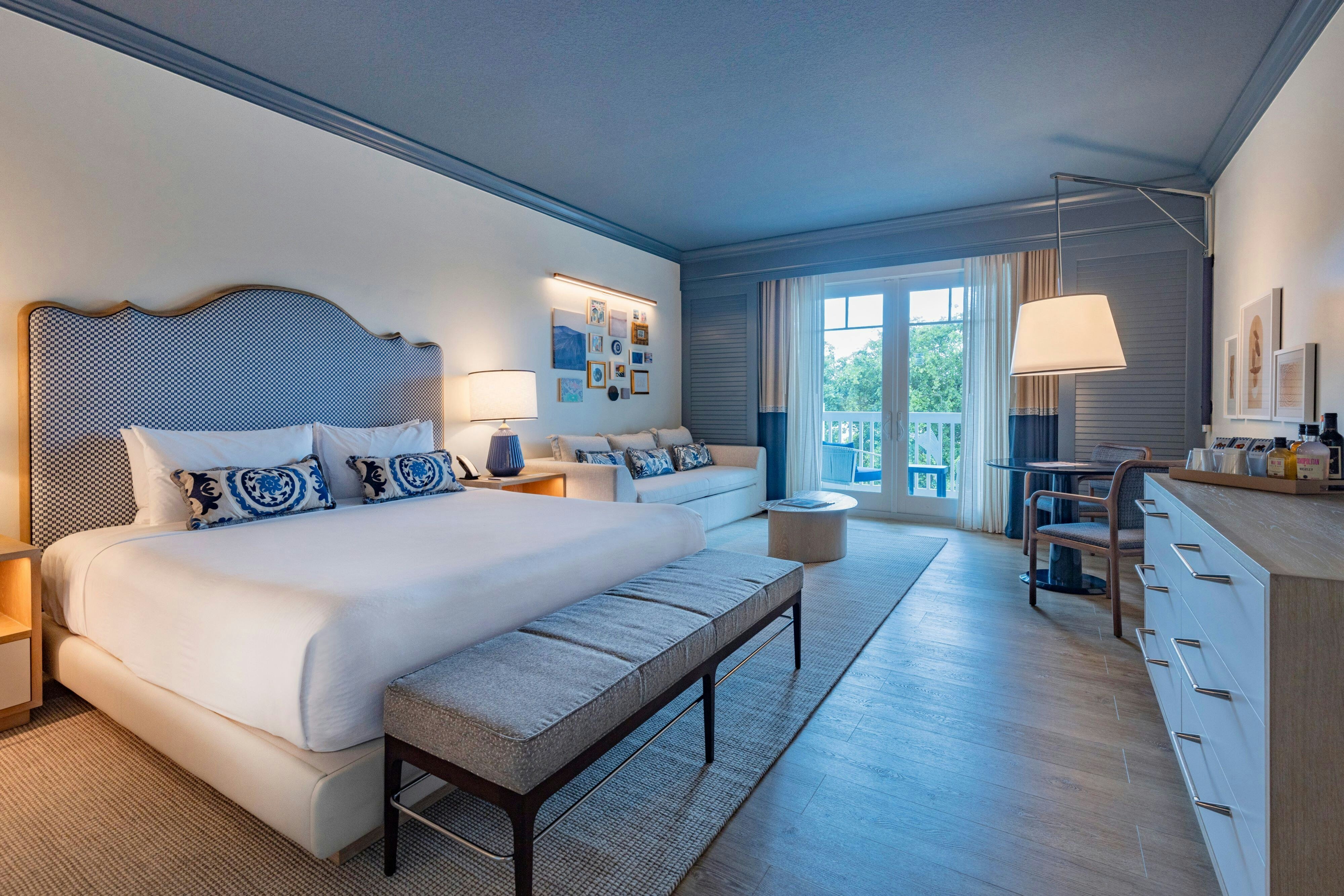 池景客房， 1张特大床， 梳化床， 池景， 阳台