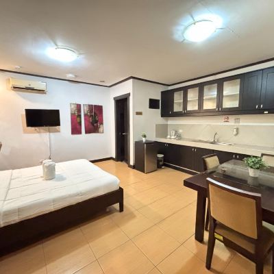 Deluxe Room D'Leonor Hotel Promo Code