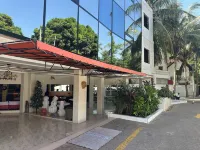 Woodpecker Resort Hotel Ξενοδοχεία στην πόλη 