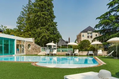 Le Manoir du Lys Hotels in 