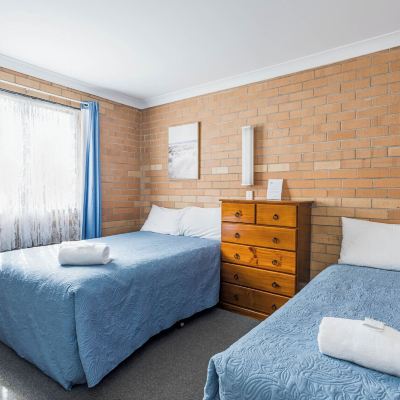 Basic Chalet, 2 Bedrooms Emu Beach Chalets Promo Code