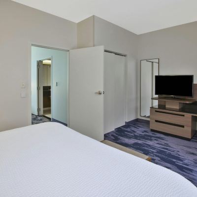 1 Bedroom Suite, 1 King Bed, Sofa Bed, Mobility Accessible with Bathtub, Hearing Accessible Fairfield Inn & Suites by Marriott Milwaukee Downtown Promo Code