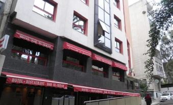 Hotel Ikram