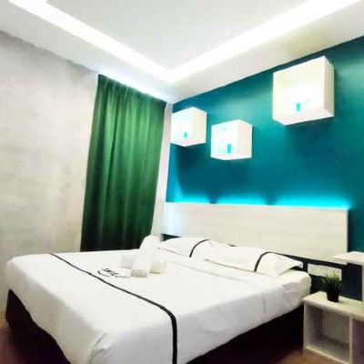 Bilik Deluxe Kupon Smile Hotel Danau Kota