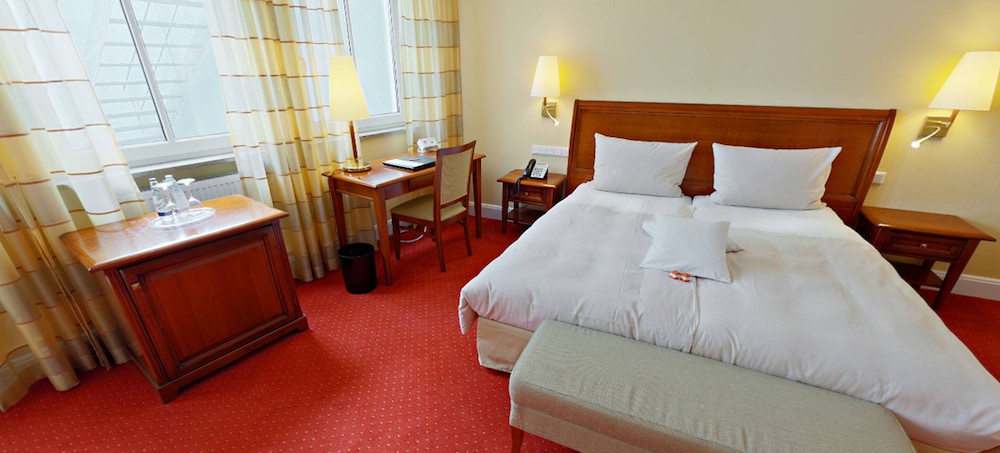 家庭四人房带独立浴室