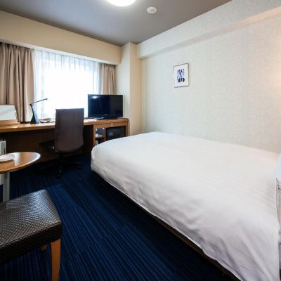 スーペリアダブル ルーム(喫煙) ダイワロイネットホテル神戸三宮 クーポン