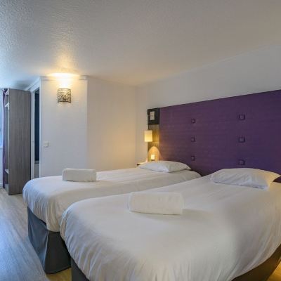 Standard Twin Room In Annex Building Brit Hotel Reims La Neuvillette Promo Code