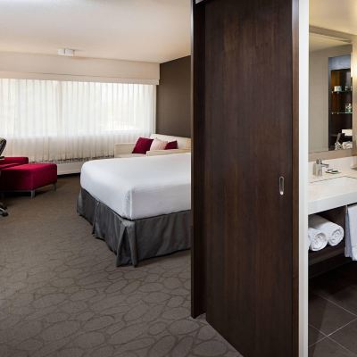 Club Level, Guest Room, 1 King, Atrium Building Delta Hotels by Marriott Calgary South Promo Code