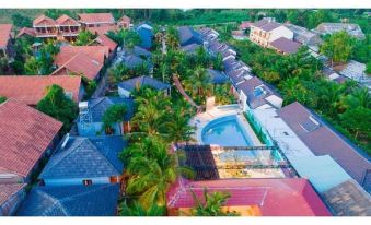 Palm Hills Resort