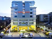 Gargee Grand Patna Отели в г. 