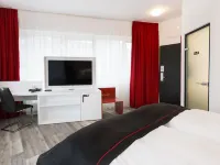 Dormero Hotel Hannover-Langenhagen Airport Отели в г. 