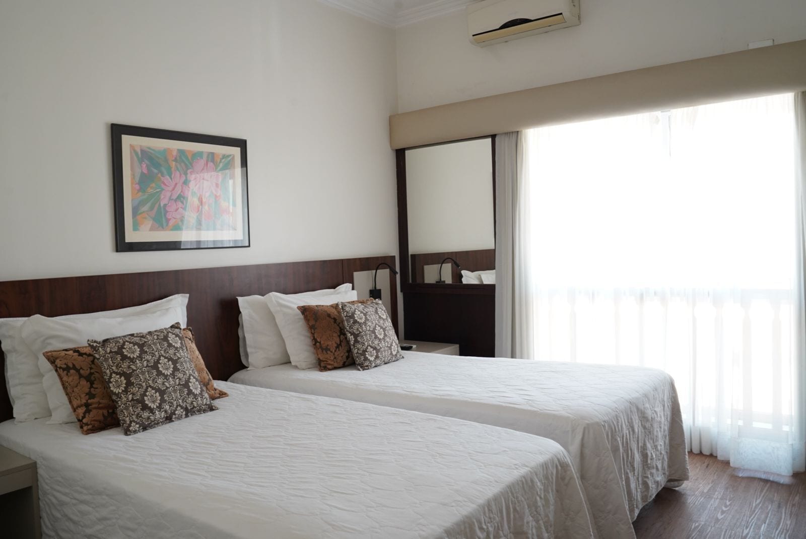 高级双单人床房