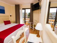Bell Port Hotel Hotele w: Llevant