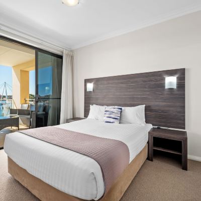 Superior Two Bedroom Apartment with Marina View Dolphin Quay Apartments Promo Code