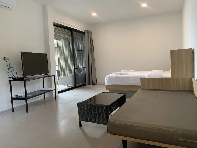 ห้องดีลักซ์ เตียงใหญ่ 1 เตียง วิวทะเล