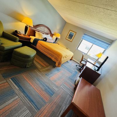 King Suite With Sofa Bed Mystic River Hotel and Suites Promo Code