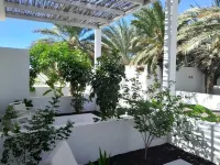 Mansa Marina Hotel Отели в г. 
