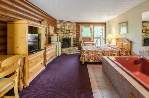 Highland Hills Motel & Cabins