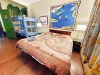 The Pirate Haus Inn