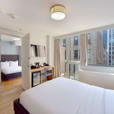 Premier Suite with Balcony Hotel 32 32 Promo Code