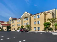 Comfort Inn & Suites Troutville - Roanoke North - Daleville Hôtels à : Comte de Botetourt