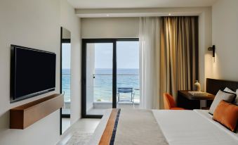 Esperides Beach Resort - Housity