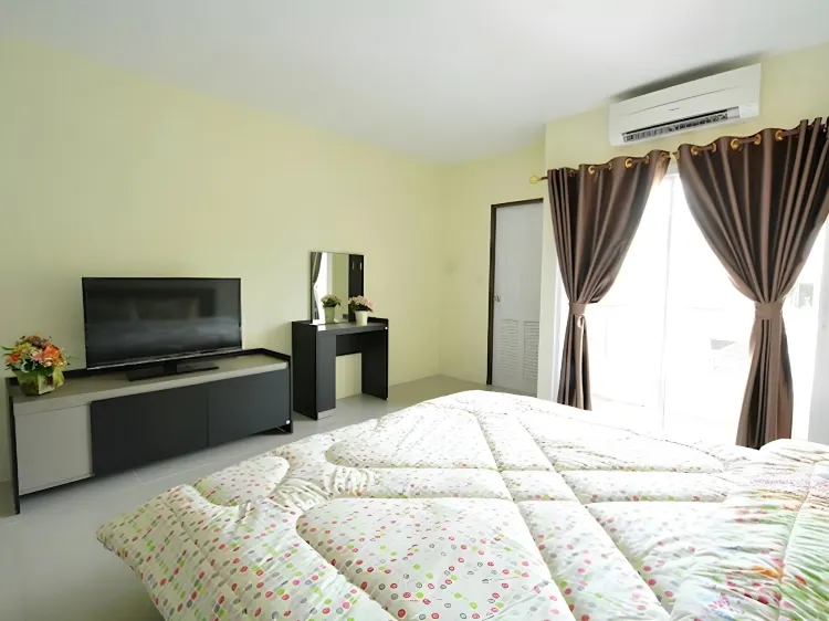 ห้องสแตนดาร์ด เตียงใหญ่ 1 เตียง