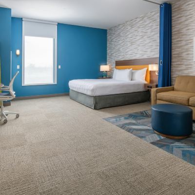 1King Mobilty/Hearing Access Tub Studio Nosmk Home2 Suites Boise Downtown Promo Code